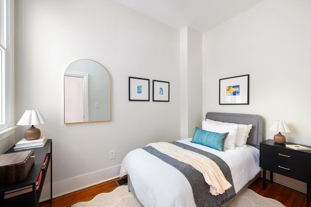 28 Inman Street 1, Cambridge, MA 02139