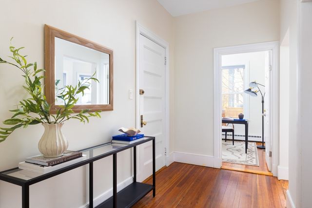 28 Inman Street 1, Cambridge, MA 02139