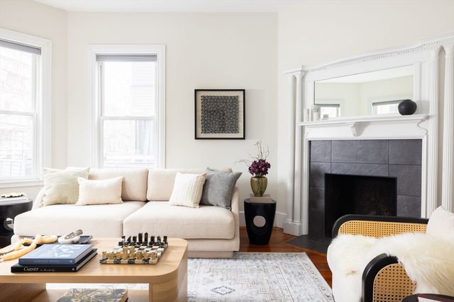 28 Inman Street 1, Cambridge, MA 02139