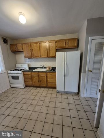 4905 BRIARCLIFT RD, Baltimore, MD 21229