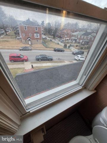 4905 BRIARCLIFT RD, Baltimore, MD 21229