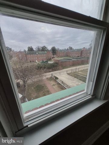 4905 BRIARCLIFT RD, Baltimore, MD 21229