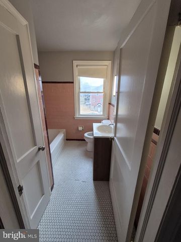 4905 BRIARCLIFT RD, Baltimore, MD 21229