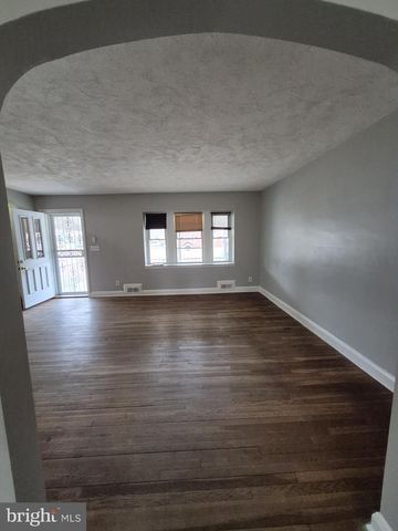 4905 BRIARCLIFT RD, Baltimore, MD 21229