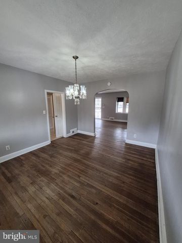 4905 BRIARCLIFT RD, Baltimore, MD 21229