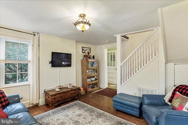 8709 SHEPHERDSTOWN PIKE, Shepherdstown, WV 25443