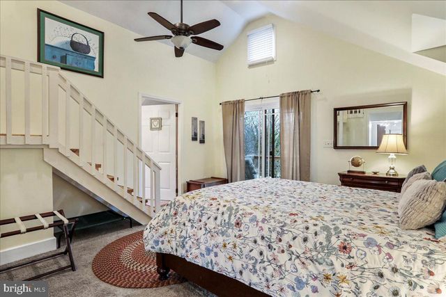 8709 SHEPHERDSTOWN PIKE, Shepherdstown, WV 25443