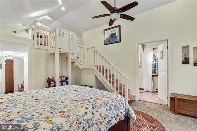 8709 SHEPHERDSTOWN PIKE, Shepherdstown, WV 25443