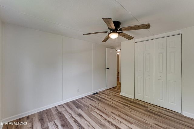 135 Mt View Rd, Sweetwater, TN 37874