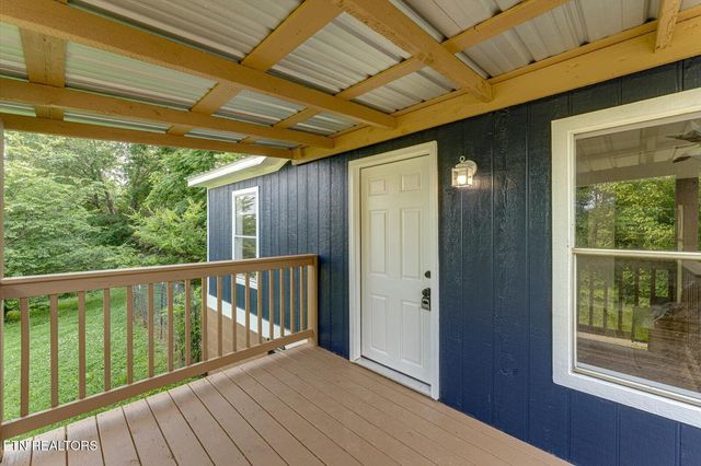 135 Mt View Rd, Sweetwater, TN 37874