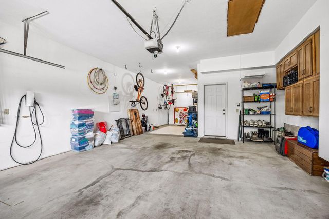 210 Piedmont Court, Chanhassen, MN 55317