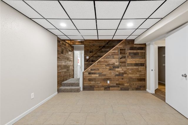 211 N Highland Street, Harrison, AR 72601