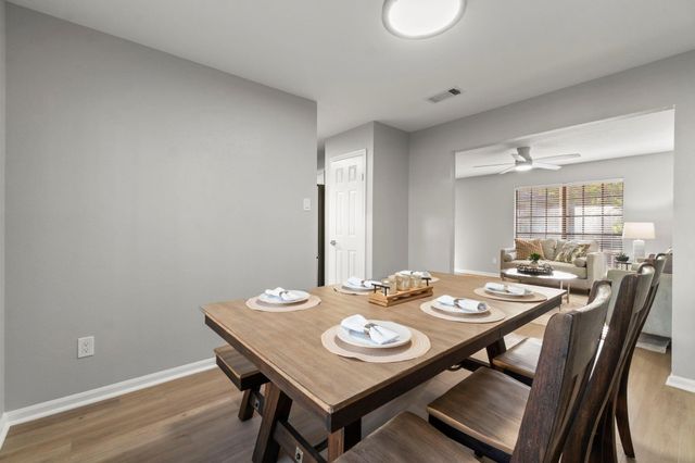 105 Eagle Rock Circle, The Woodlands, TX 77381