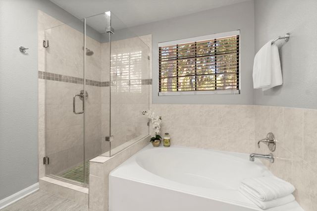 105 Eagle Rock Circle, The Woodlands, TX 77381