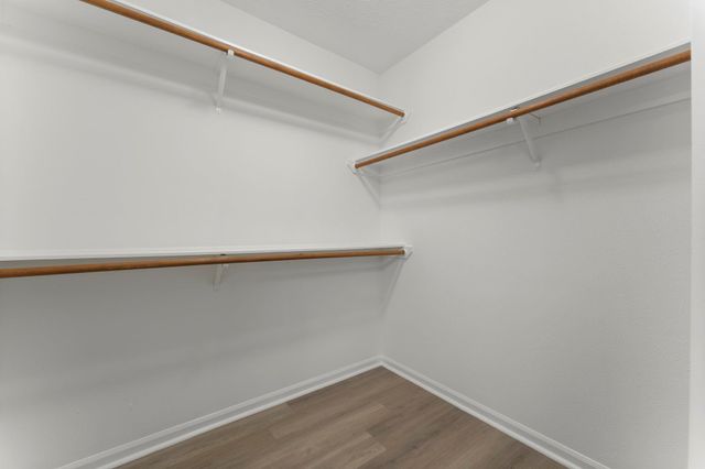 105 Eagle Rock Circle, The Woodlands, TX 77381