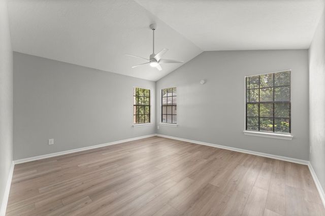 105 Eagle Rock Circle, The Woodlands, TX 77381