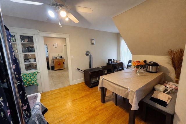 328 Brooks St, Worcester, MA 01606