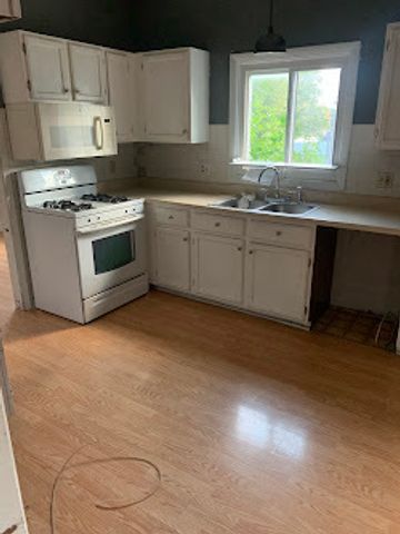 3510 Turnberry Drive, Mchenry, IL 60050