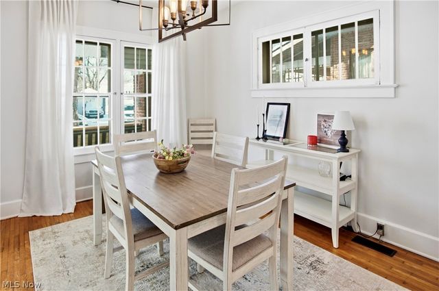 1049 Charles Street, Zanesville, OH 43701