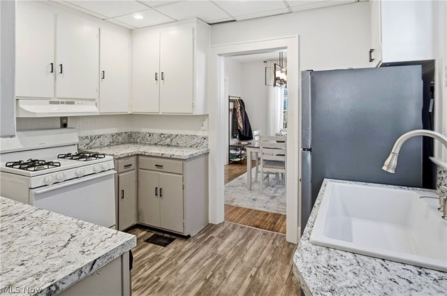 1049 Charles Street, Zanesville, OH 43701