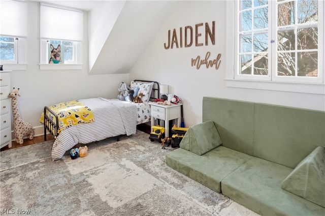 1049 Charles Street, Zanesville, OH 43701