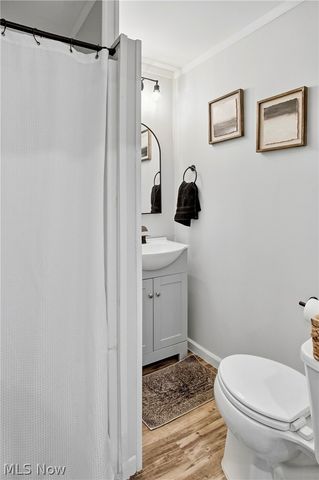 1049 Charles Street, Zanesville, OH 43701