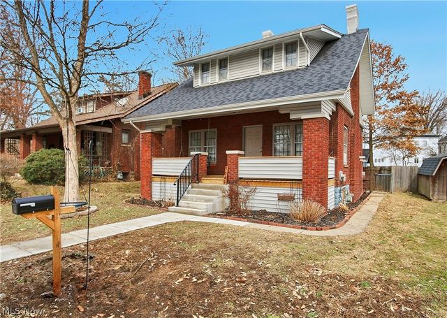 1049 Charles Street, Zanesville, OH 43701