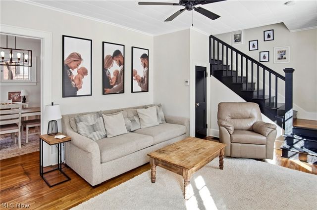 1049 Charles Street, Zanesville, OH 43701