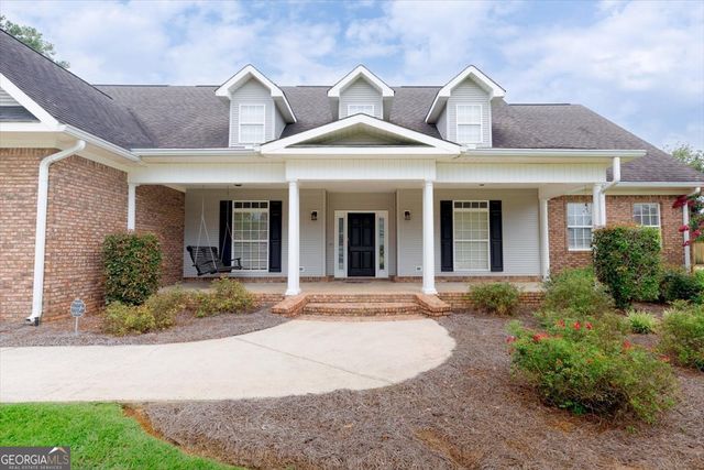 32 Willow Lake Drive, Warner Robins, GA 31093