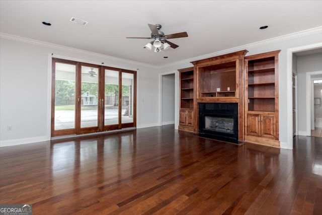 32 Willow Lake Drive, Warner Robins, GA 31093