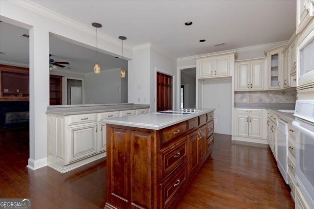 32 Willow Lake Drive, Warner Robins, GA 31093