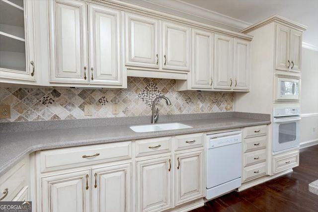 32 Willow Lake Drive, Warner Robins, GA 31093