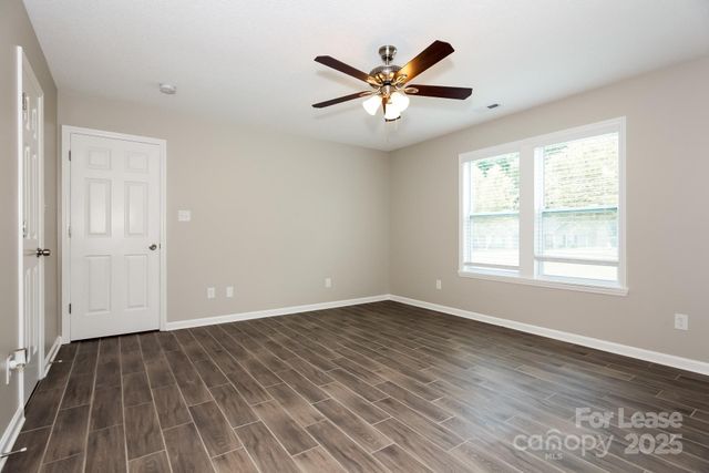 125 Weeping Willow Way, Gastonia, NC 28052