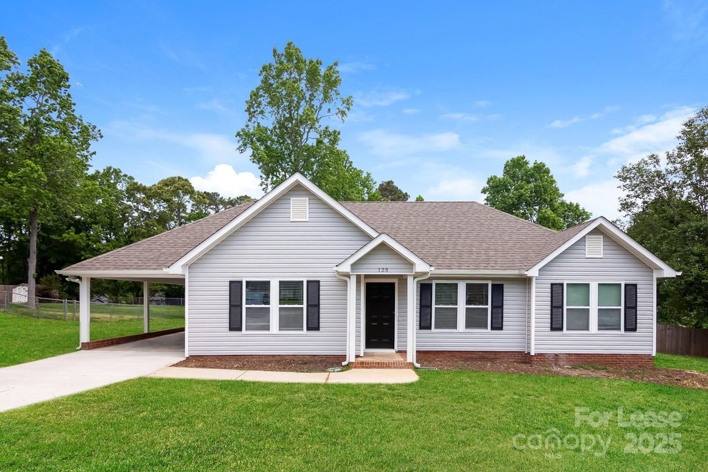 125 Weeping Willow Way, Gastonia, NC 28052