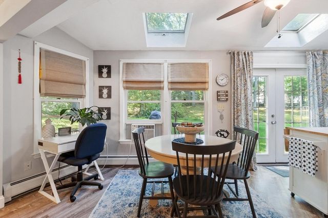 10 Lancaster Place, Andover, MA 01810
