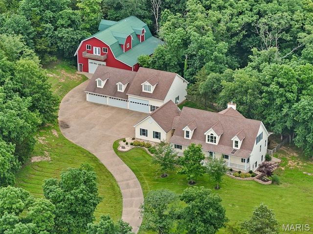 144 Woodlake Lane, Troy, MO 63379