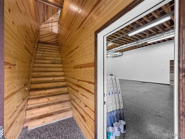 144 Woodlake Lane, Troy, MO 63379