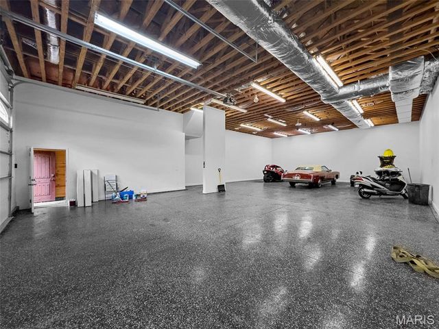 144 Woodlake Lane, Troy, MO 63379