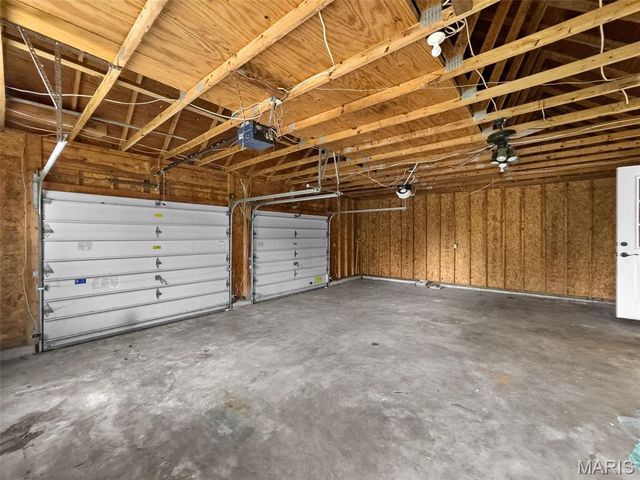 144 Woodlake Lane, Troy, MO 63379