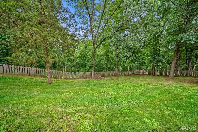 144 Woodlake Lane, Troy, MO 63379