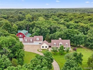 144 Woodlake Lane, Troy, MO 63379