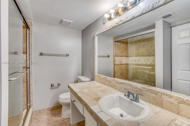 709 Gardens Drive 101, Pompano Beach, FL 33069