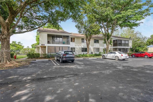 709 Gardens Drive 101, Pompano Beach, FL 33069