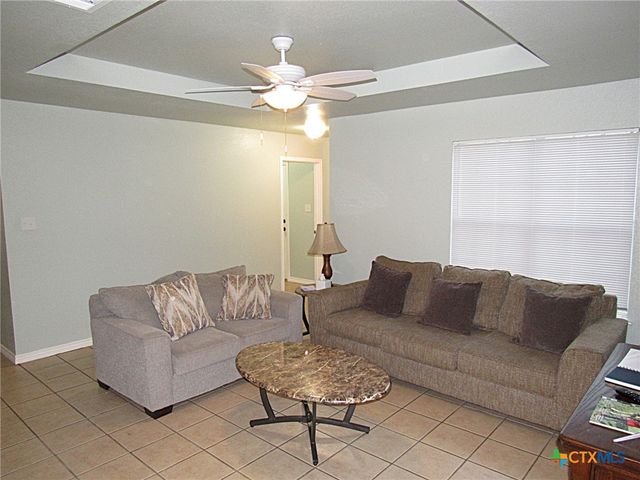 1104 N Blair Street, Belton, TX 76513