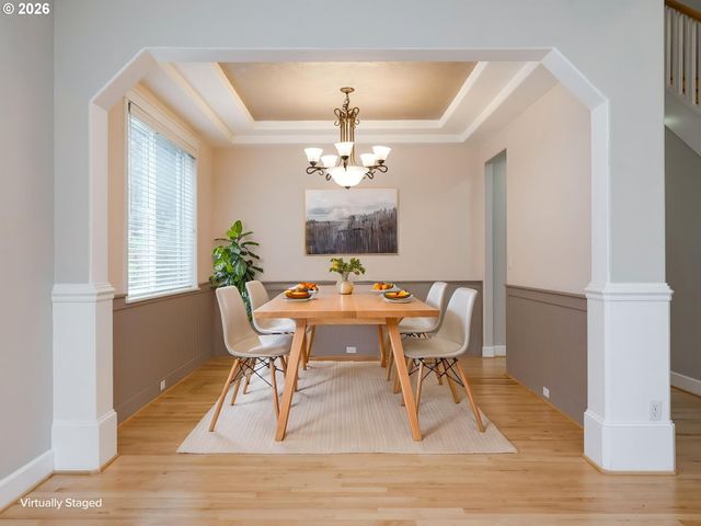 2507 CRESTVIEW Dr, West Linn, OR 97068