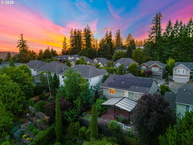 2507 CRESTVIEW Dr, West Linn, OR 97068