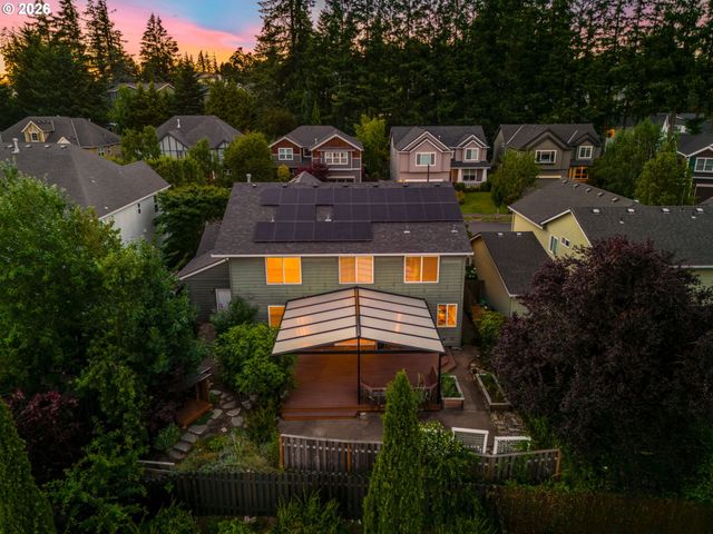 2507 CRESTVIEW Dr, West Linn, OR 97068