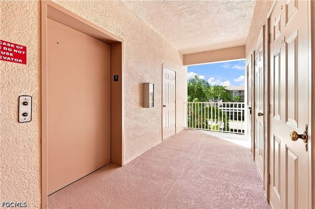 8450 Kingbird LOOP 432, Estero, FL 33967