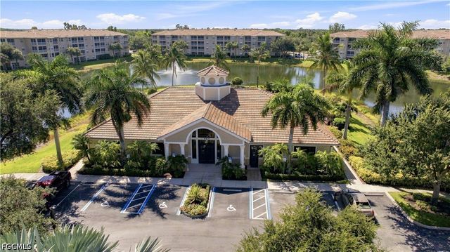 8450 Kingbird LOOP 432, Estero, FL 33967