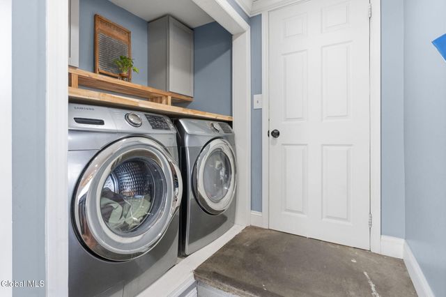 106 Mosher Road, Sand Lake, NY 12153